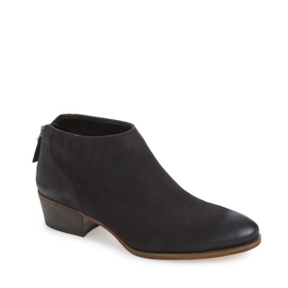 LIKE NEW Caslon ‘Mayne’ midi zip bootie